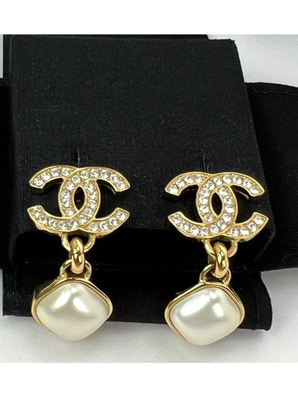 Chanel Gold Crystal CC Pearl Dangle Earrings